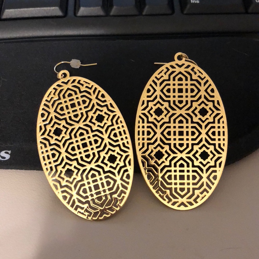 Premier jewelry Sabrina earrings